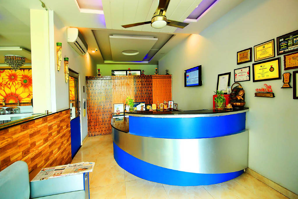 Veeva Hotel Reception Area