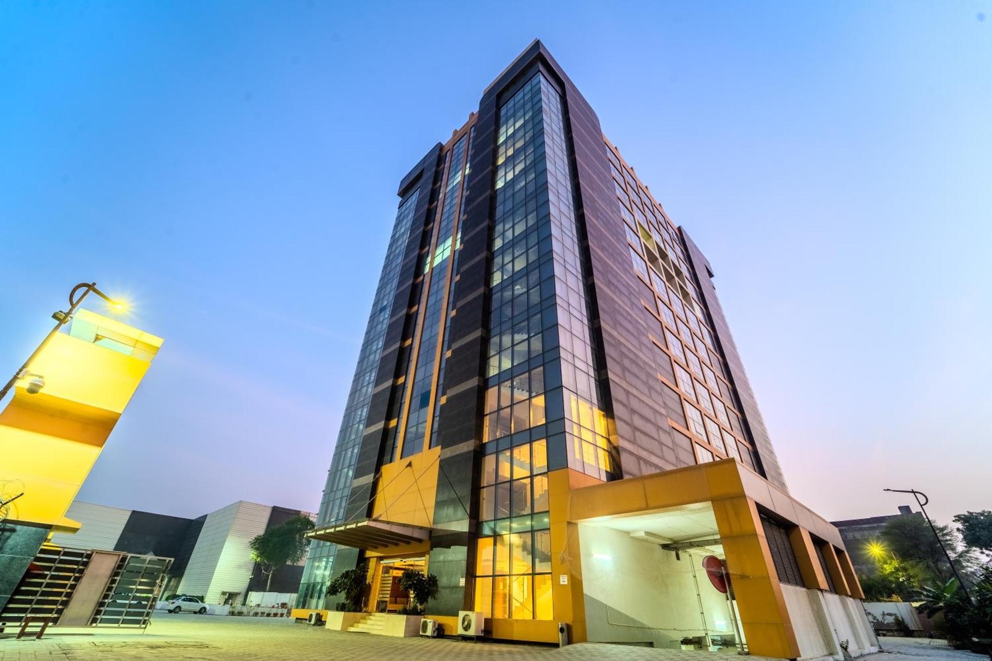Veeva Hotels Sitapura Tonk Road Jaipur — Exterior View